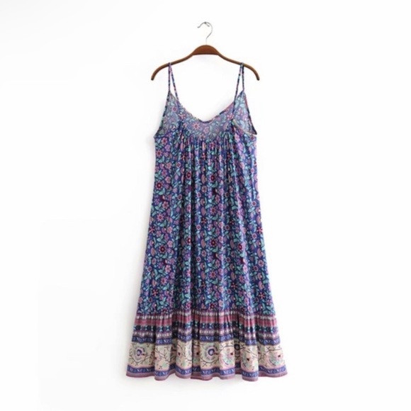 Boho Floral Flowy Midi Dress - Picture 3 of 8